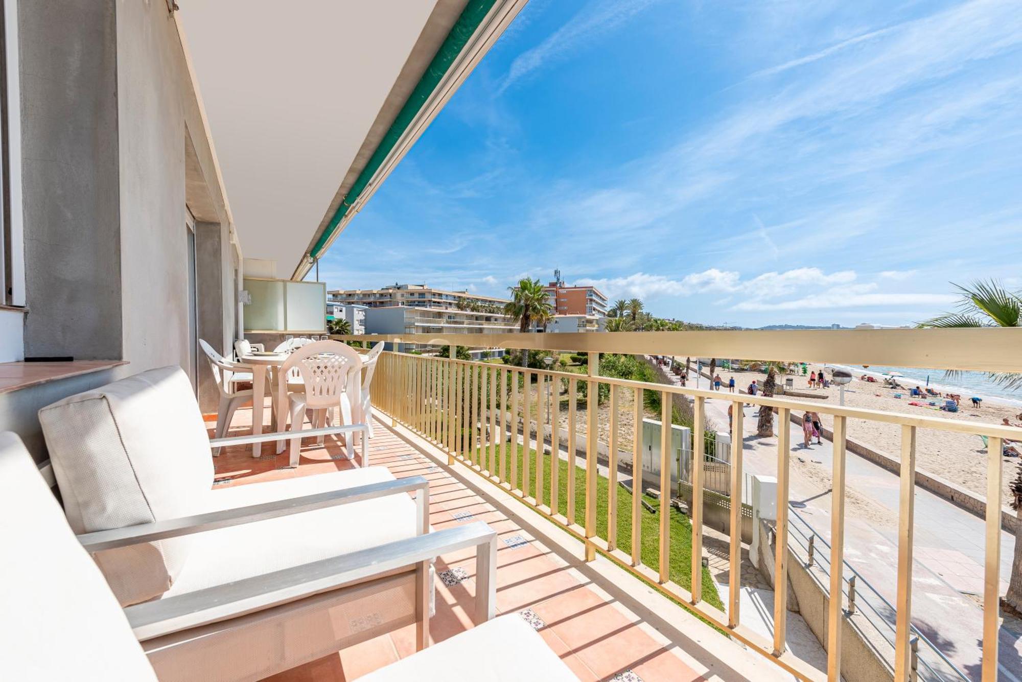 Apartamento Frente Al Mar Cambrils Exteriör bild